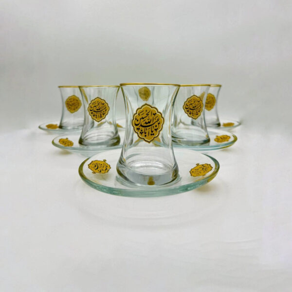 استکان کمر باریک و نعلبکی مدل دیلما لبه طلایی طرح یا اباعبدالله الحسین بسته 6 عددی